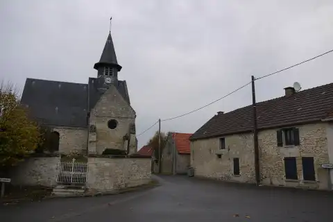 Autour de l'église de Ville-Savoye