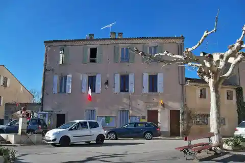 Mairie d'Ongles, Alpes de aute Provence, France