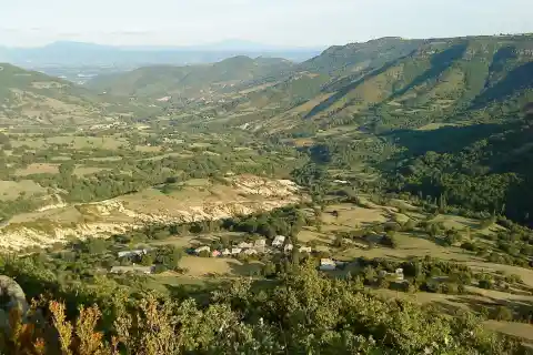 Vue de Saint-Pierre-la-Roche