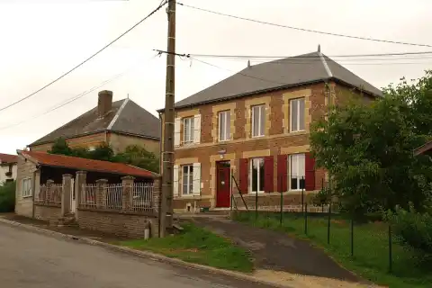 Mouron (Ardennes, France) ; église