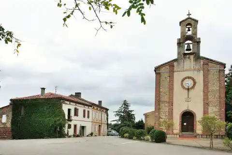 Village de Saint-Michel en Ariège (09)