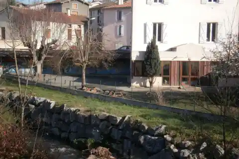Vue de Saint-Pierre-de-Rivière