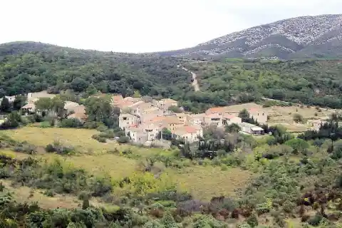 Vue depuis le sud-est sur Feuilla