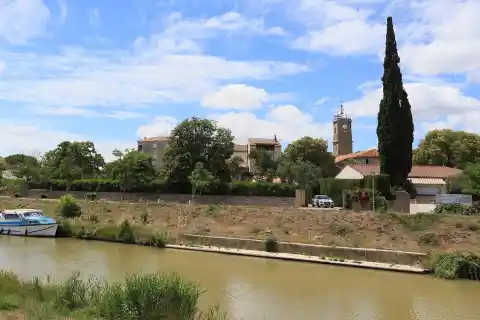 Le Canal du Midi à Roubia