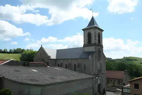 Montagnol (Aveyron) - église Saint-Martin