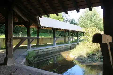 Lavoir du Faubourg des Coupérées sur le ruisseau La Couperée construit en 1822 à Dozulé (Calvados)