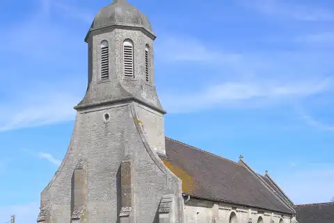Escoville (Normandie, France). L'église Saint-Laurent