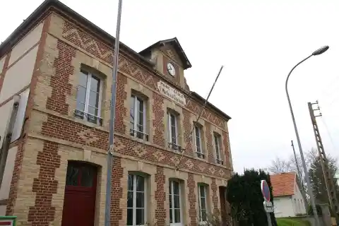 Mairie de Saint-Martin-aux-Chartrains