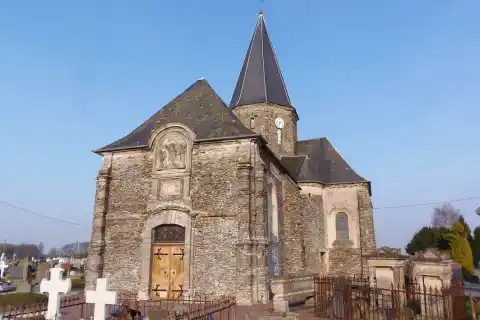 Saint-Paul-du-Vernay (Normandie, France). L'église Saint-Paul