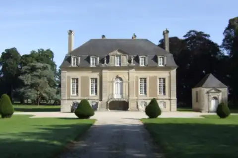 Château de Vaulaville à Tour-en-Bessin