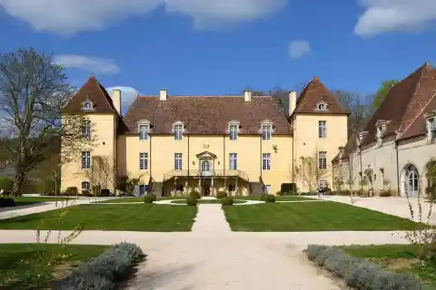 Chateau a Créancey, Côte d'Or, Bourgogne, France