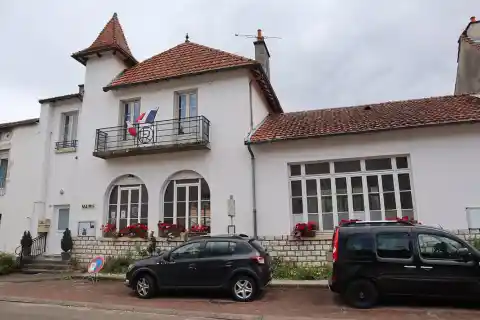 Mairie de L'Étang-Vergy (21)