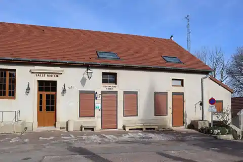 Mairie de Saint-Martin-du-Mont (21)