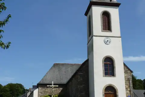 Vue de Saint-Étienne-du-Gué-de-l'Isle