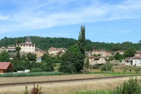 Saint-Cernin-de-l'Herm - Le village
