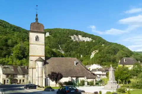Vue de Nans-sous-Sainte-Anne