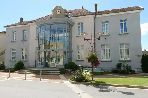 Mairie de Chatuzange-le-Goubet - Drôme - France