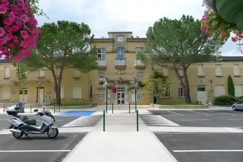 L'hôtel de ville de Saint-Marcel-lès-Valence - Drôme - France