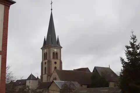 Église Saint-Just de Bourth