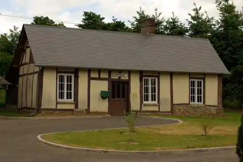 Mairie de Mélicourt
