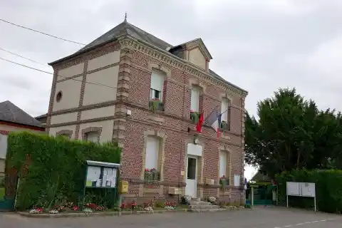Mairie de Saint-Paul-de-Fourques, Eure, France