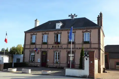Mairie de Faverolles, Eure-et-Loir, France