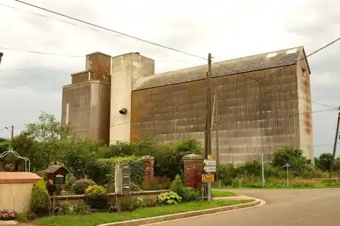 Péronville (Eure-et-Loir, France)