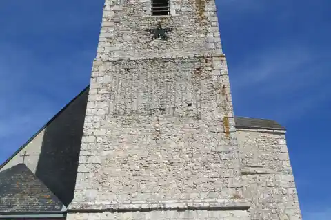 Église Saint-Denis de Prunay-le-Gillon (Eure-et-Loir)