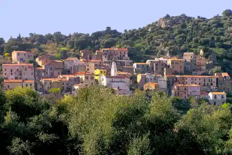 Moncale - Le village