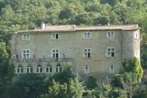 Vue de Rogues