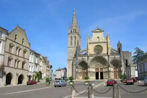 Vue de Bazas