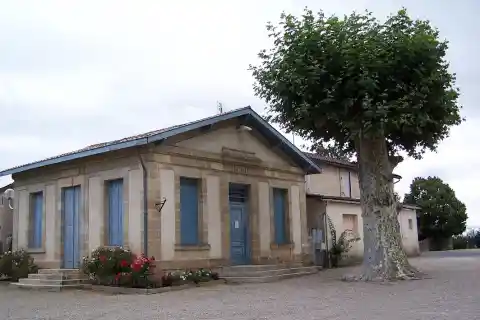 Mairie de Bernos-Beaulac (Gironde, France)