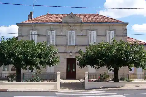 Mairie de Camiran (Gironde, France)