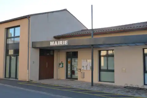 Mairie de Mazion, Gironde, France