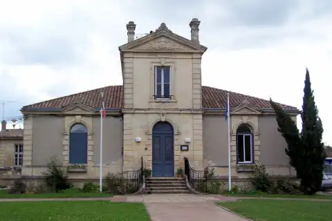 Mairie de Paillet (Gironde, France)