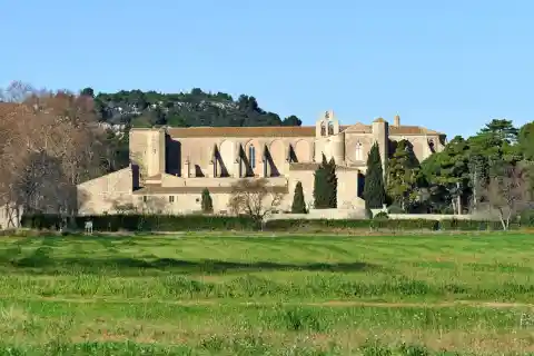 Abbaye Valmagne Villeveyrac