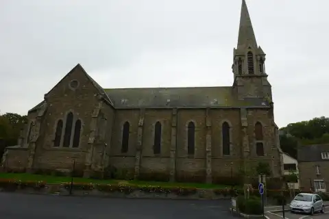 Église à Saint-Broladre, Ille-et-Vilaine, France