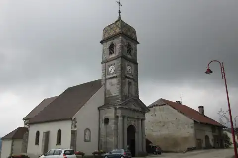 La Chaux-du-Dombief - église à bulbe franc-comtois (Jura français)