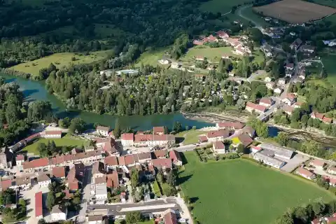 Pont-de-Poitte