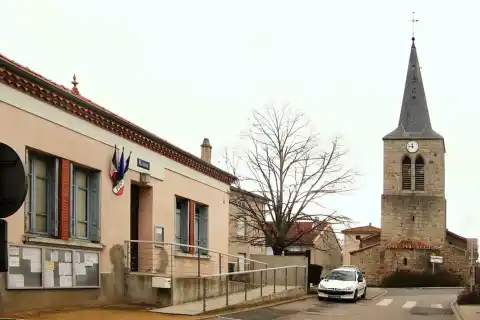 Précieux (Loire) : mairie