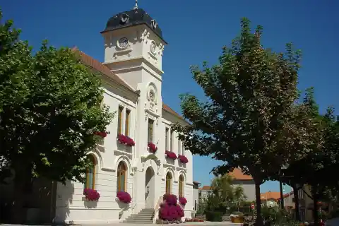 Mairie de Renaison