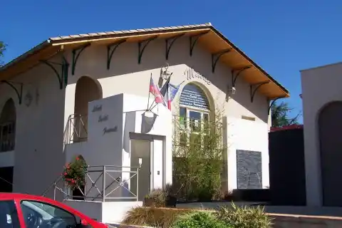 Mairie de Gaujac, (Lot-et-Garonne, France)