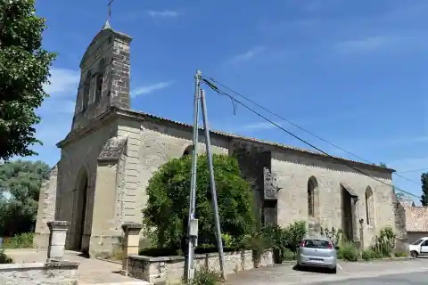 La façade sud de l'église de Montauriol, Lot-et-Garonne, France