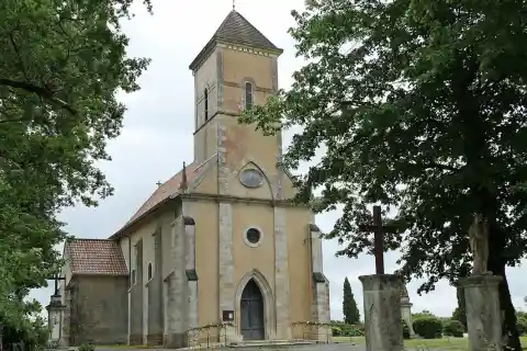 Église Saint-Celse de Sainte-Maure-de-Peyriac