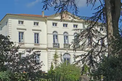 La Sauvetat-sur-Lède - Château Saint-Sulpice - Aile construite au début du XIXe siècle