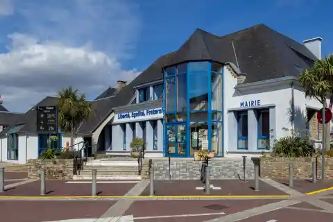 Mairie de Lessay