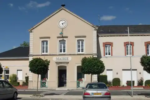 L'hôtel de ville à Sept-Saulx