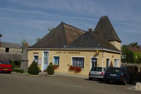 Mairie de Cossé-en-Champagne
