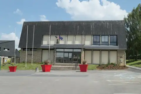 Mairie de Saint-Berthevin (Mayenne, France)