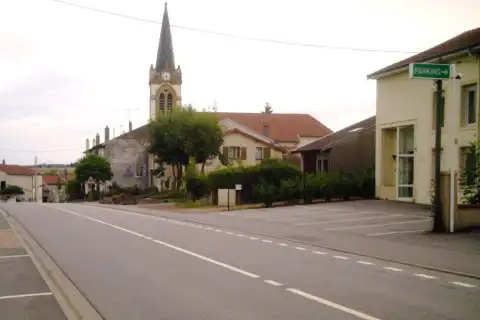 Champenoux rue principale